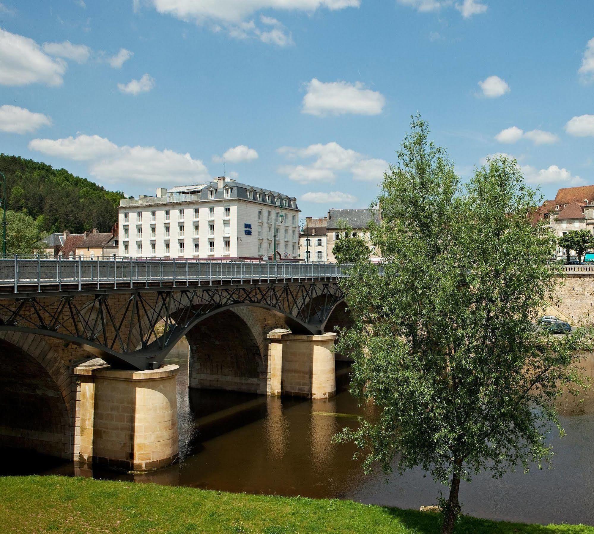 Hotel Royal Vezere Льо Бюг Екстериор снимка