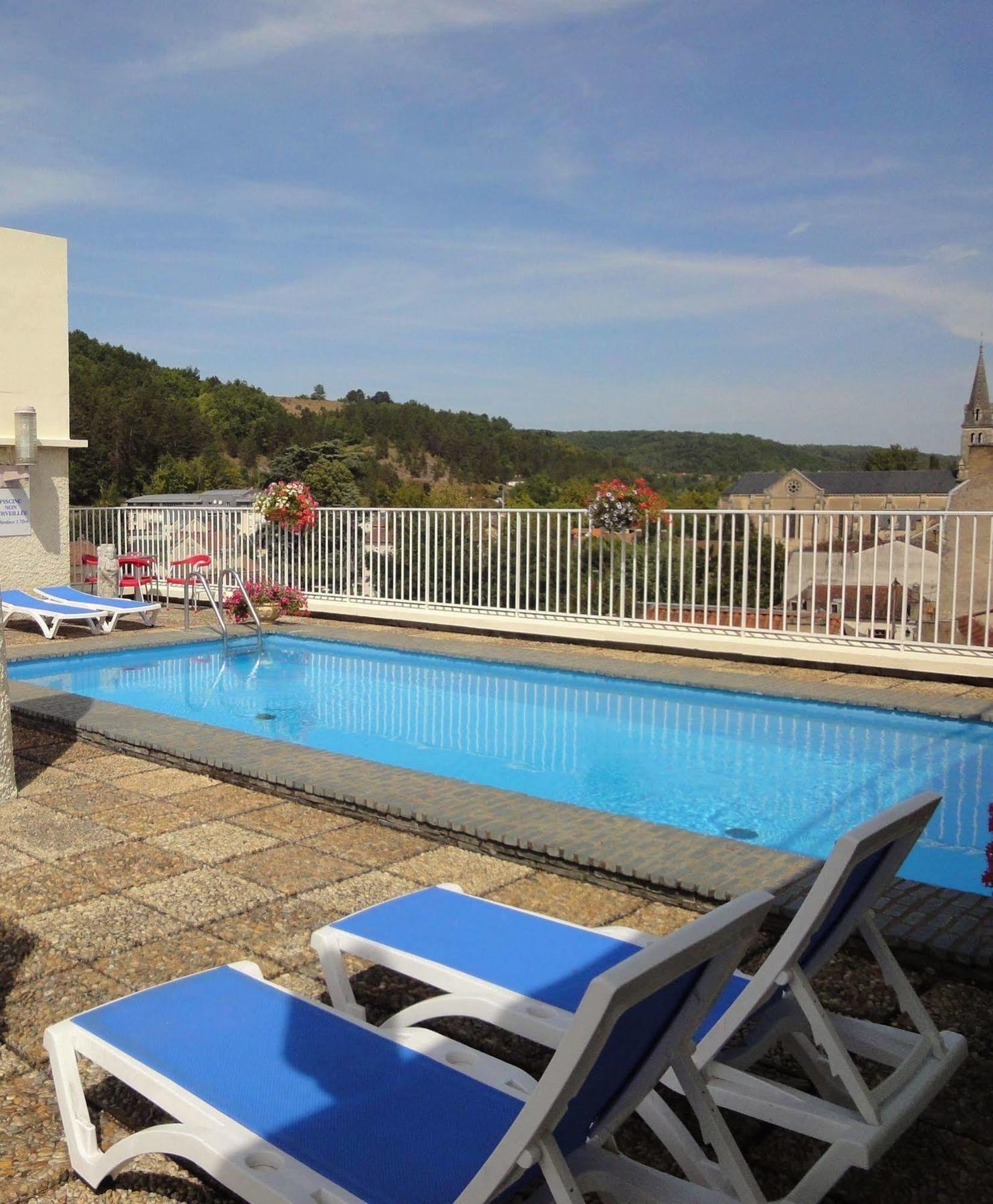 Hotel Royal Vezere Льо Бюг Екстериор снимка