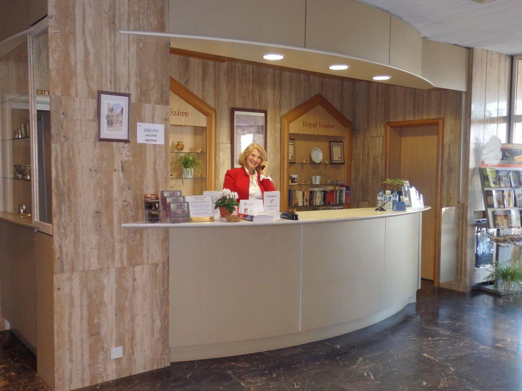 Hotel Royal Vezere Льо Бюг Екстериор снимка